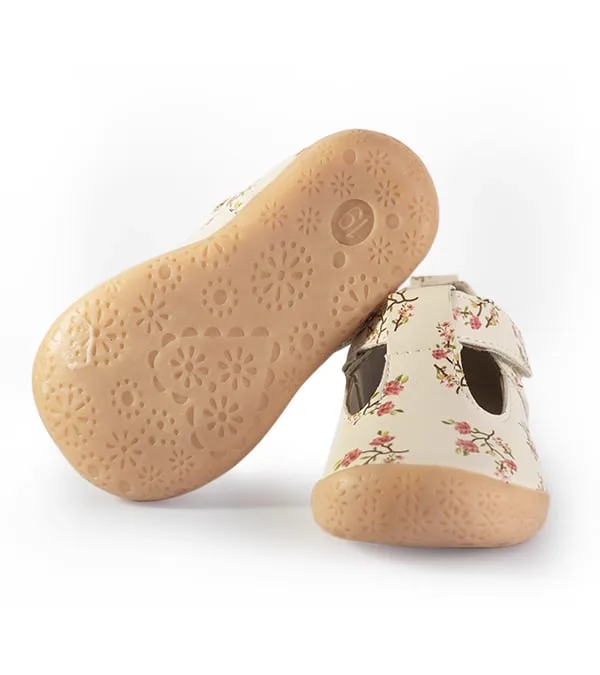 Zapato Gateador Floreado Niña opción 2